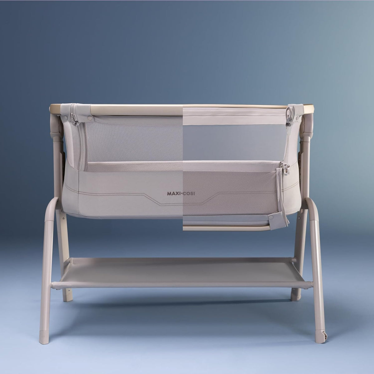 Maxi Cosi Iora² Co-Sleeping Bassinet, 0–6 Months (9 kg), Foldable & Lightweight Baby Bedside Crib, 5 cm CloudCore mattress, 5 Height Levels, 2 Smooth Gliding Wheels, Easy Slide, Elegance Beige